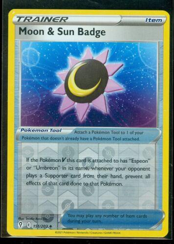 Moon & Sun Badge [Reverse Holo]